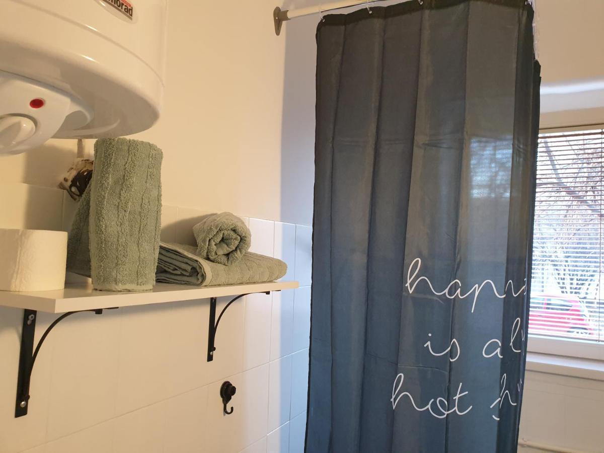 Apartman Park Jagodina-Studio U Centru Grada Free Parking Exterior foto